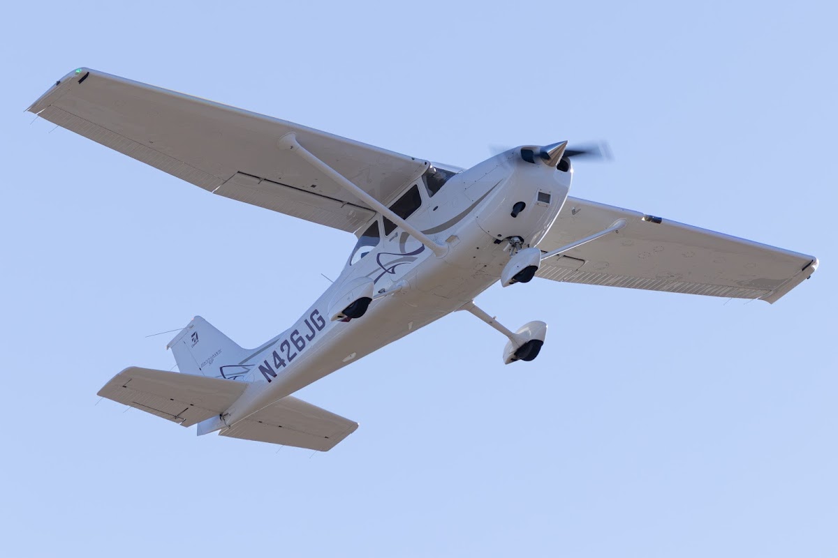 Aero Flight School @ N07