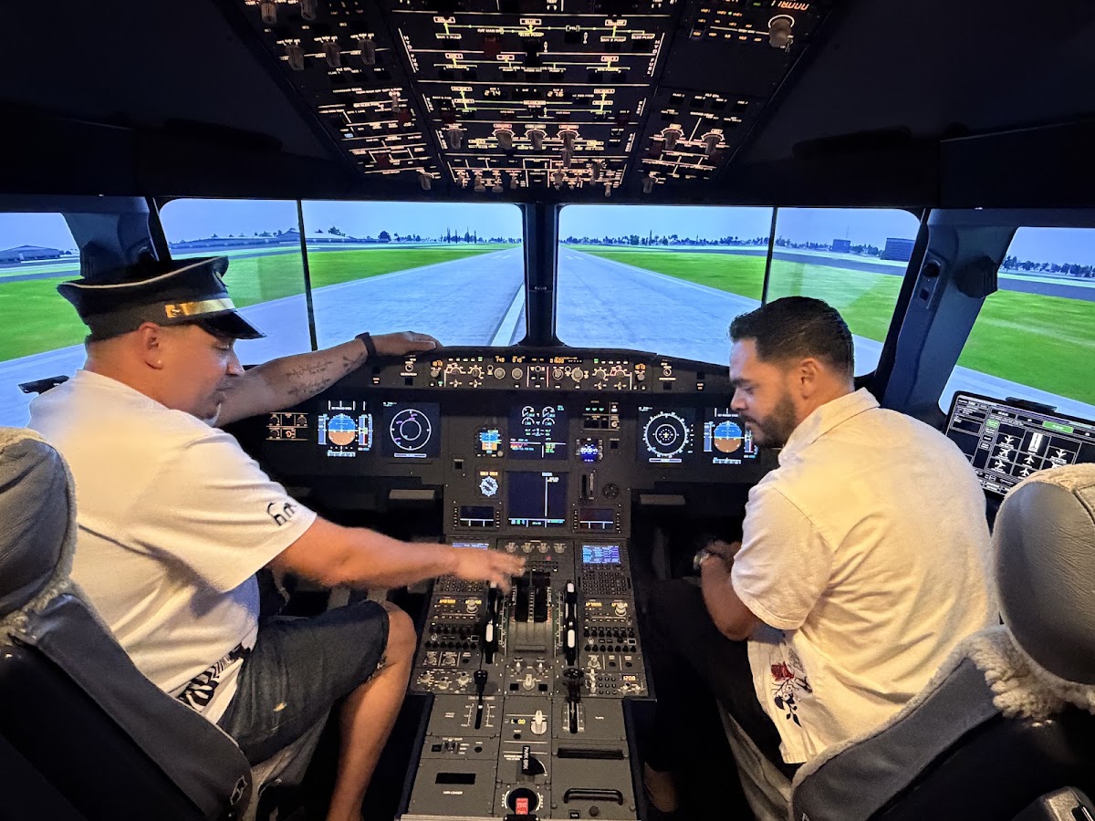 AviaSim Orlando - Flight Simulators