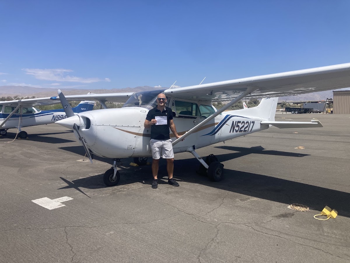 Bermuda Dunes Flight Training