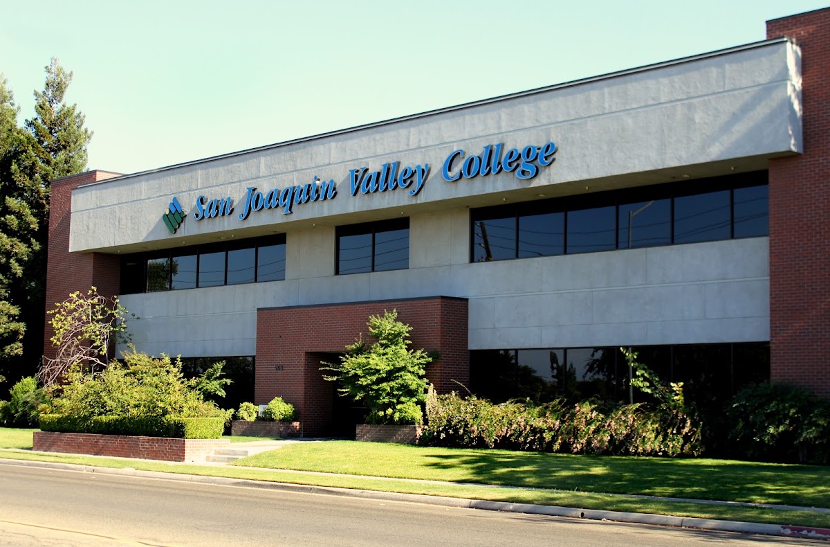 Carrington College Fresno