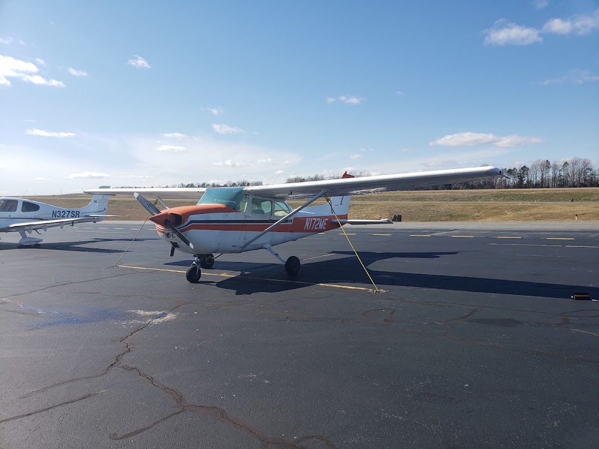 Charlottesville Flight Center