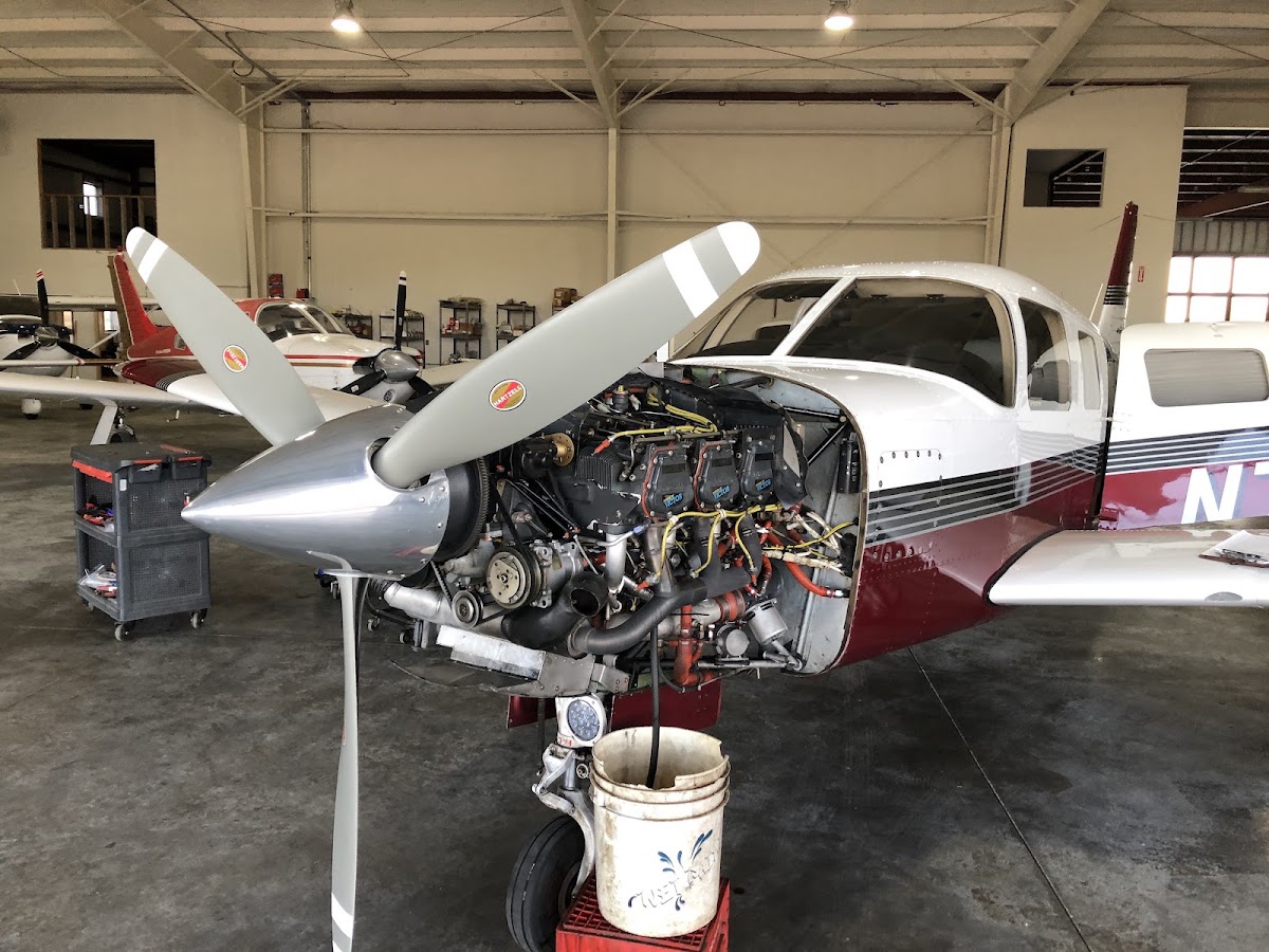 EAS Flight Training - Aurora