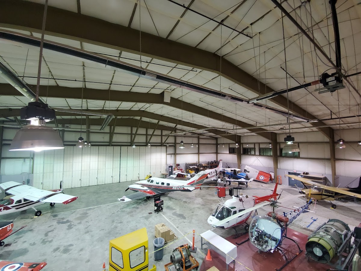Everett Community College Aviation Maintenance Technology