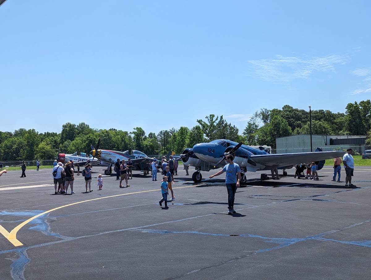 Executive Flight Center