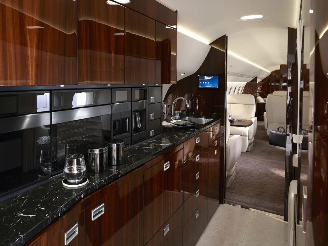 Flight King Charter Rental LV
