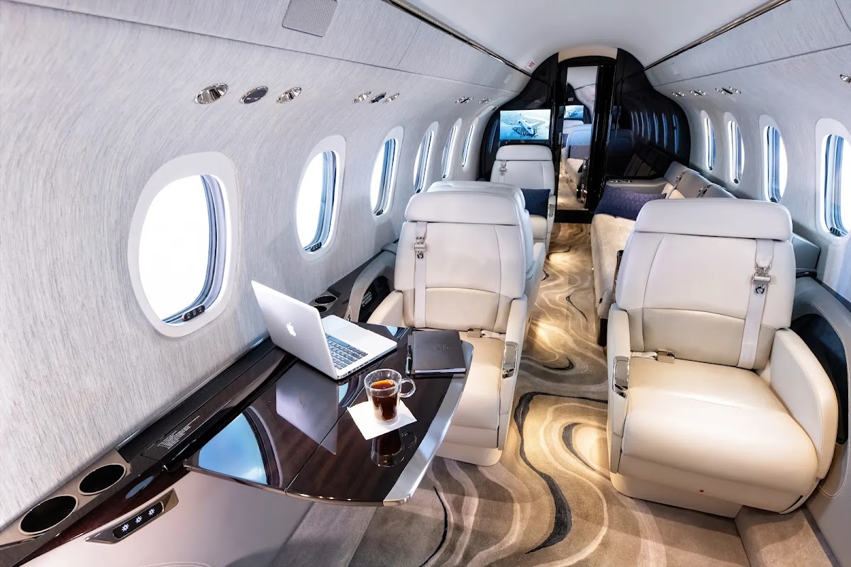 Flight King Charter Rental
