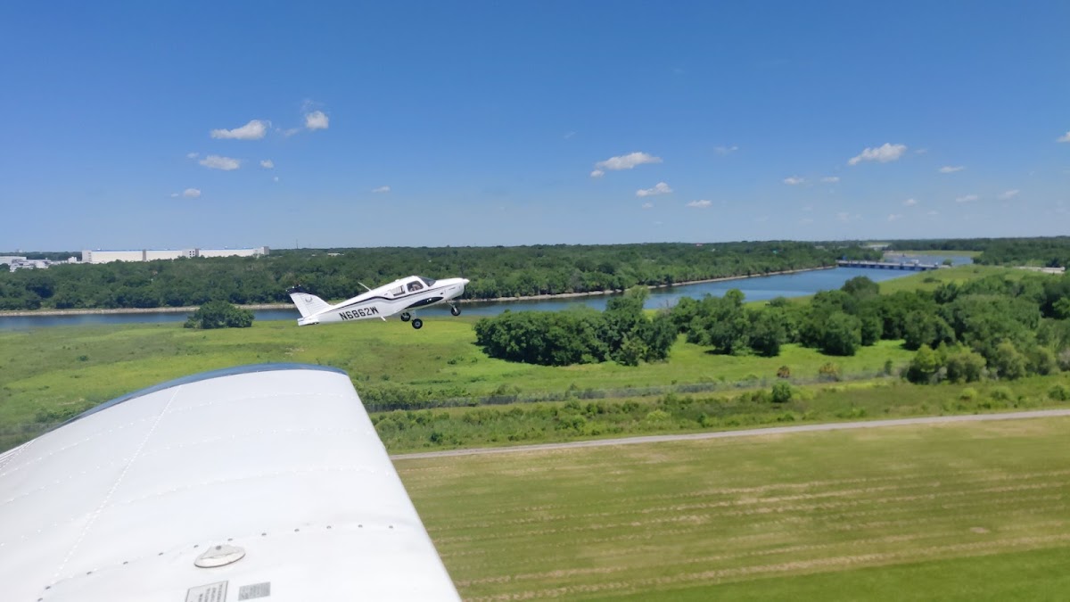 Fly Dynasty Flight School
