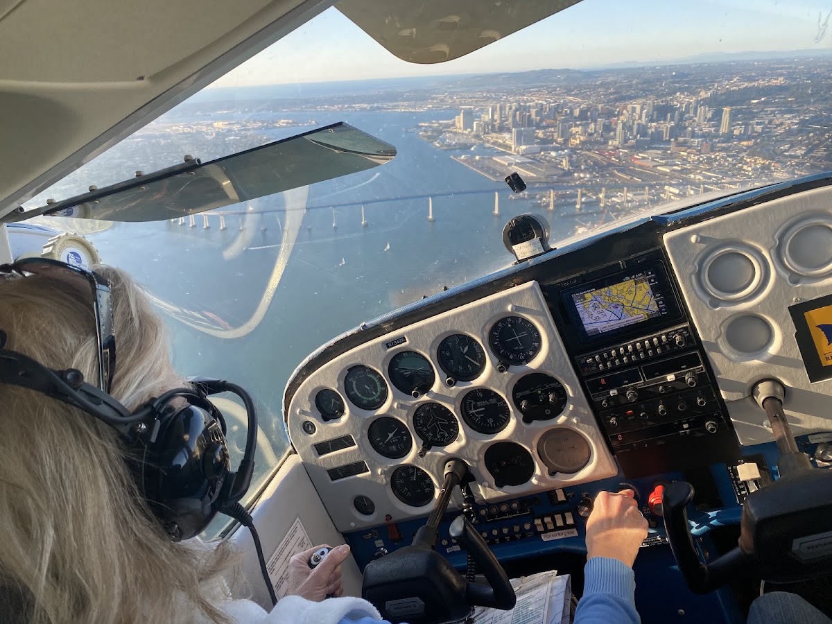 Fly San Diego Flight School