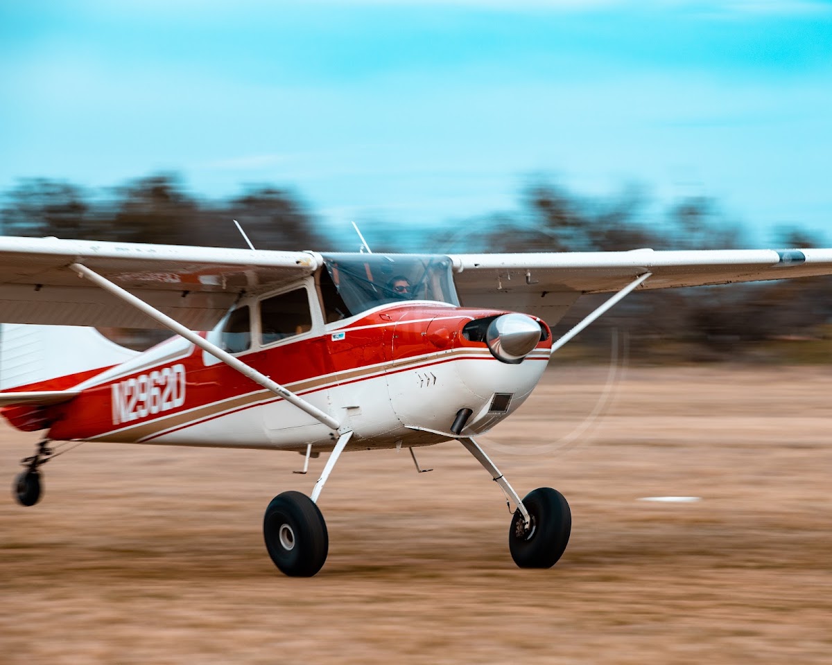 FLY8MA Flight Training