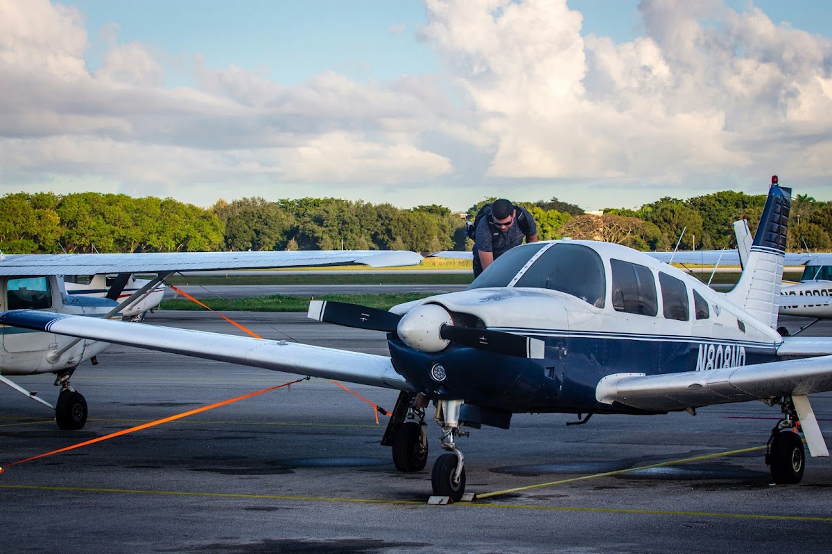 Flying Academy Miami