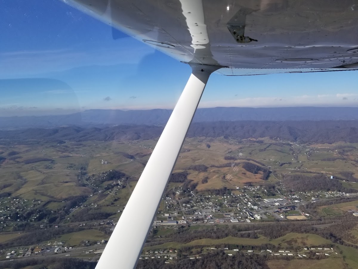 Flying Service at Tri-Cities