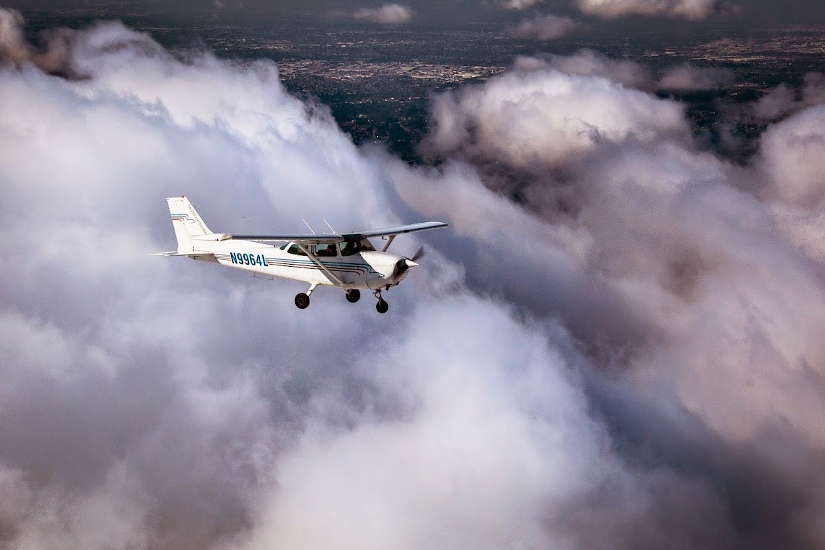 FunOutside Aviation Academy