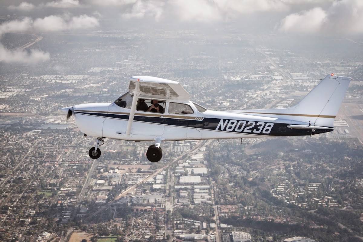 FunOutside Aviation Academy