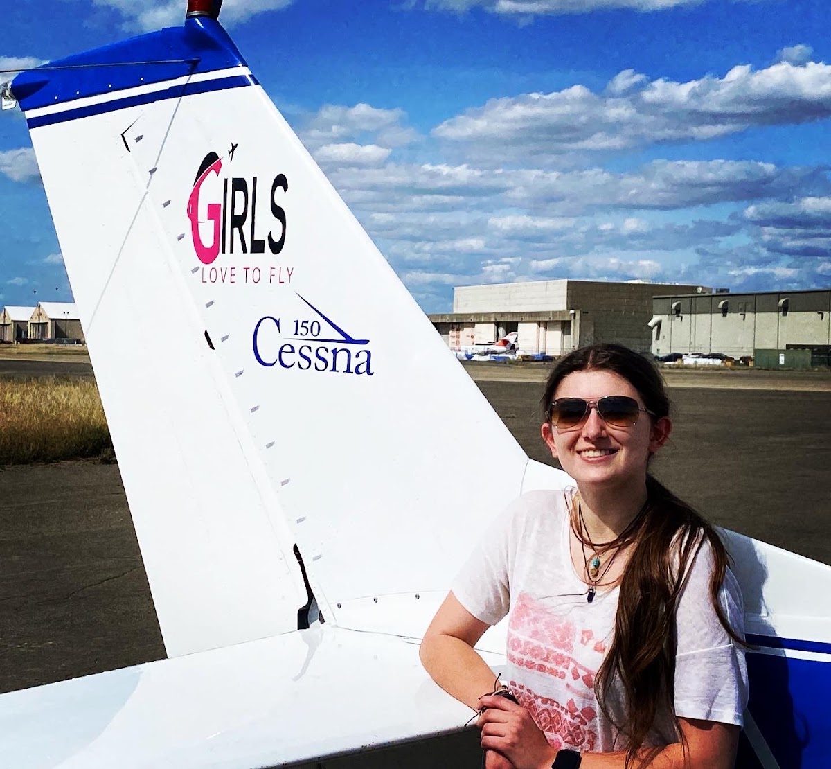 Girls Love to Fly - Flight School