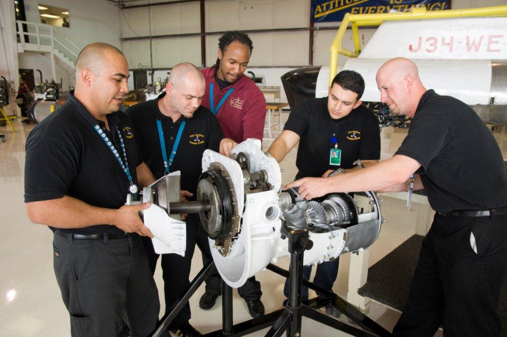 Hallmark University: College of Aeronautics