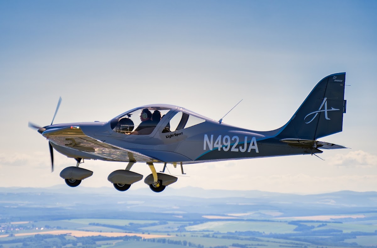 Jet Access Flight Training