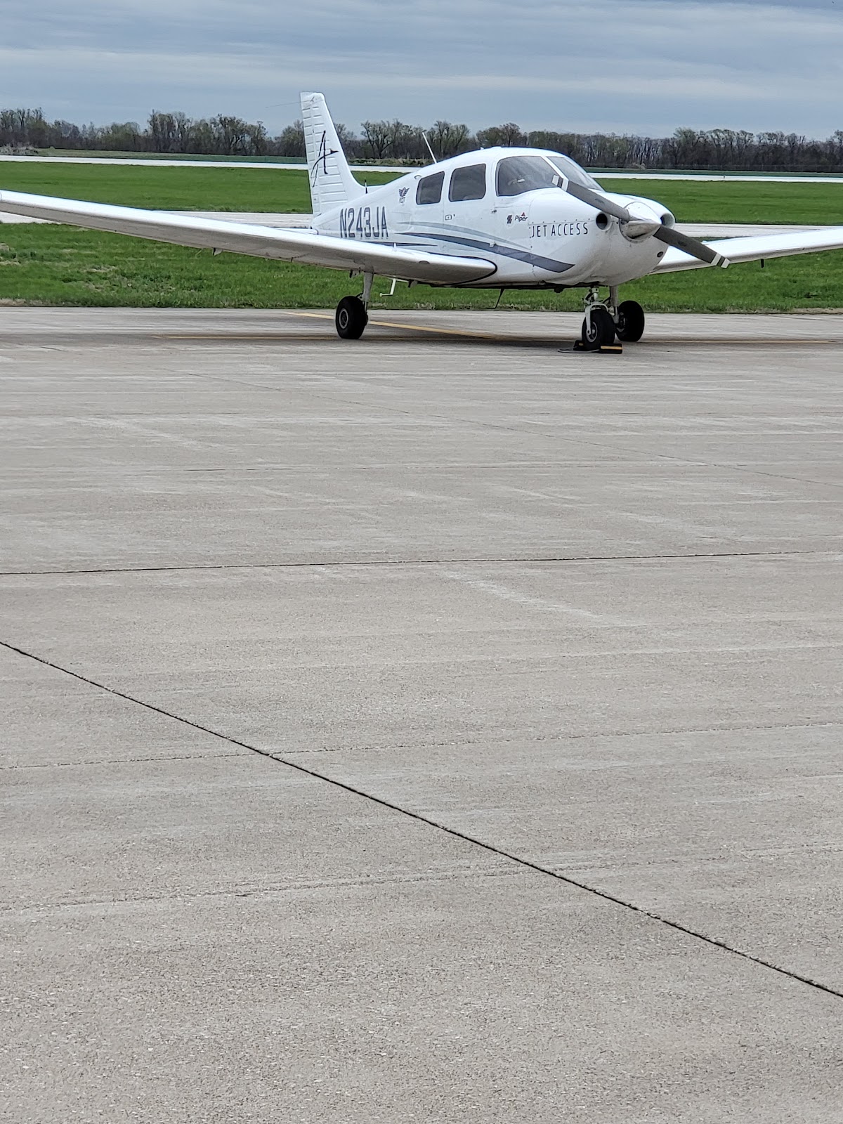Jet Access Flight Training