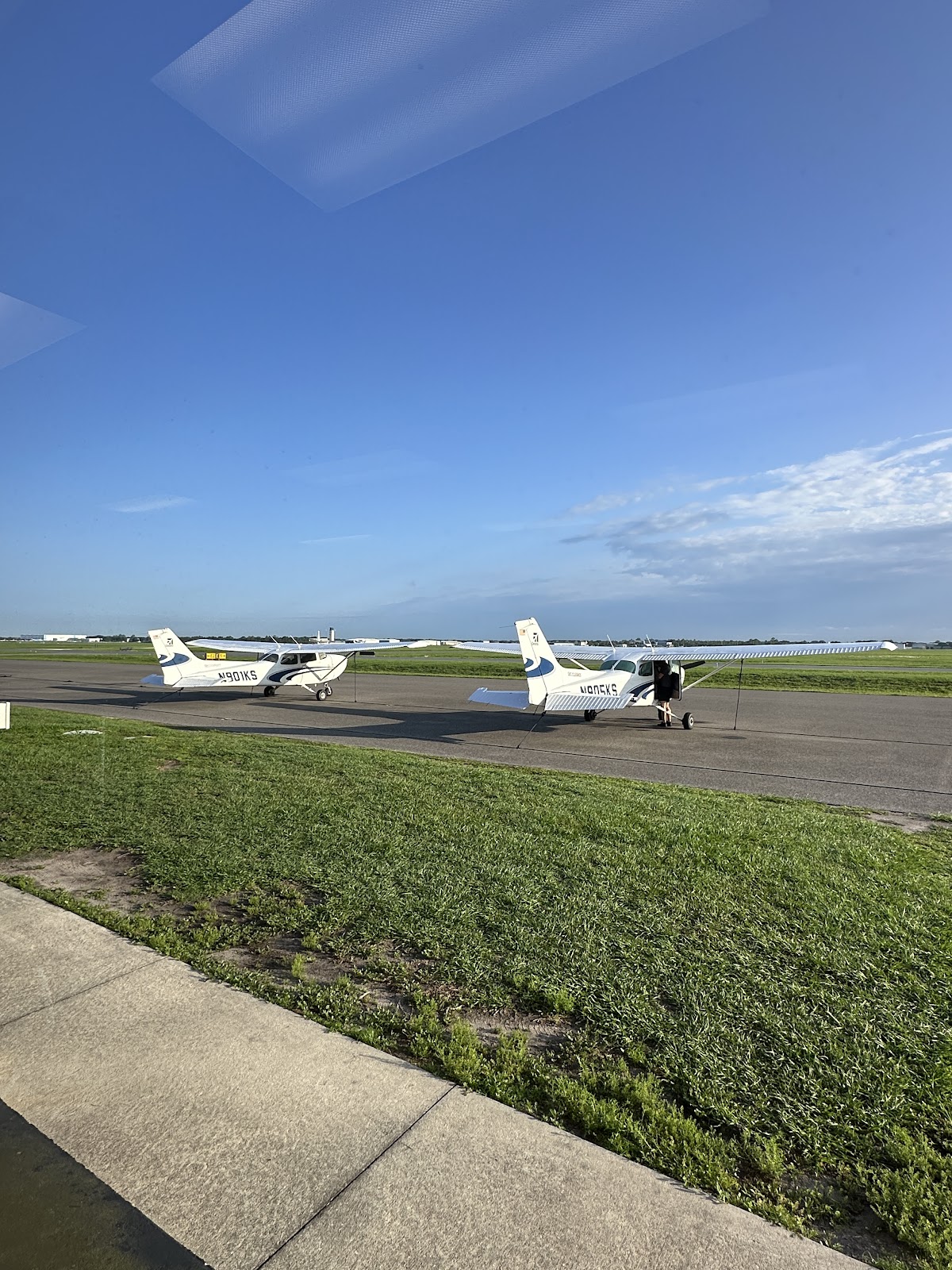 Kingsky Flight Academy