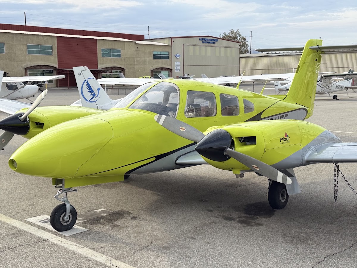 LA Flight School