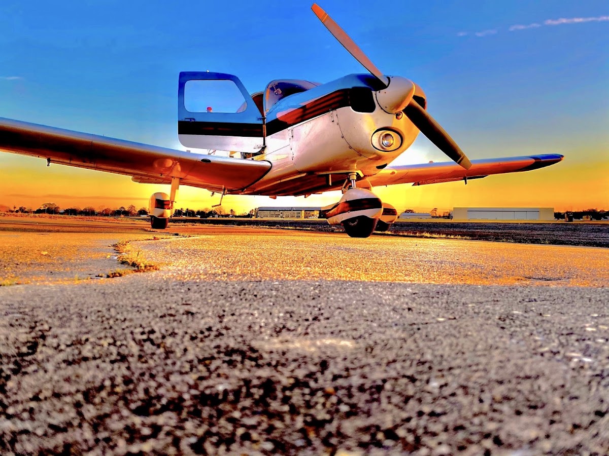 New Orleans Flight Club LLC