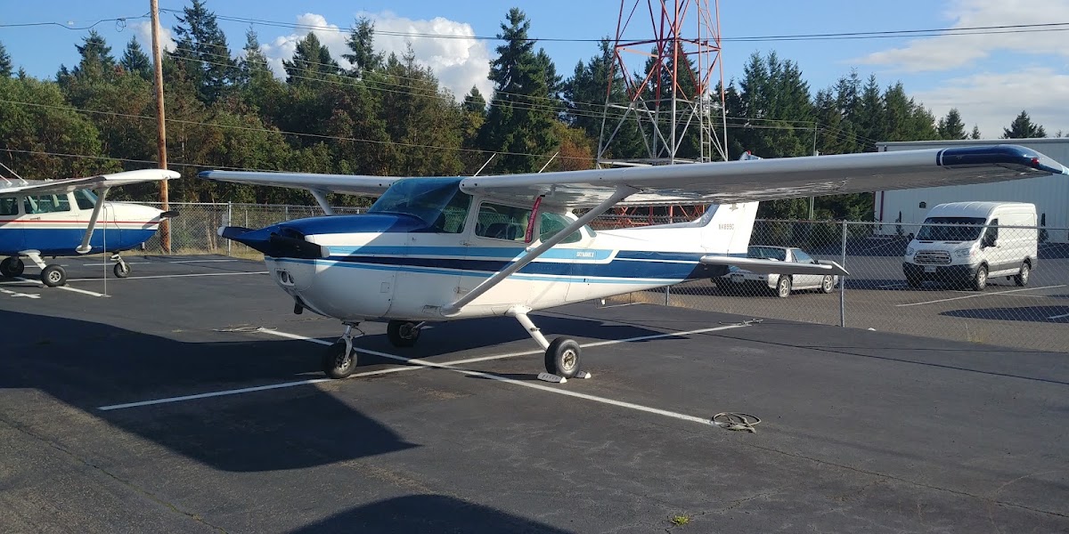 Pavco Flight Center