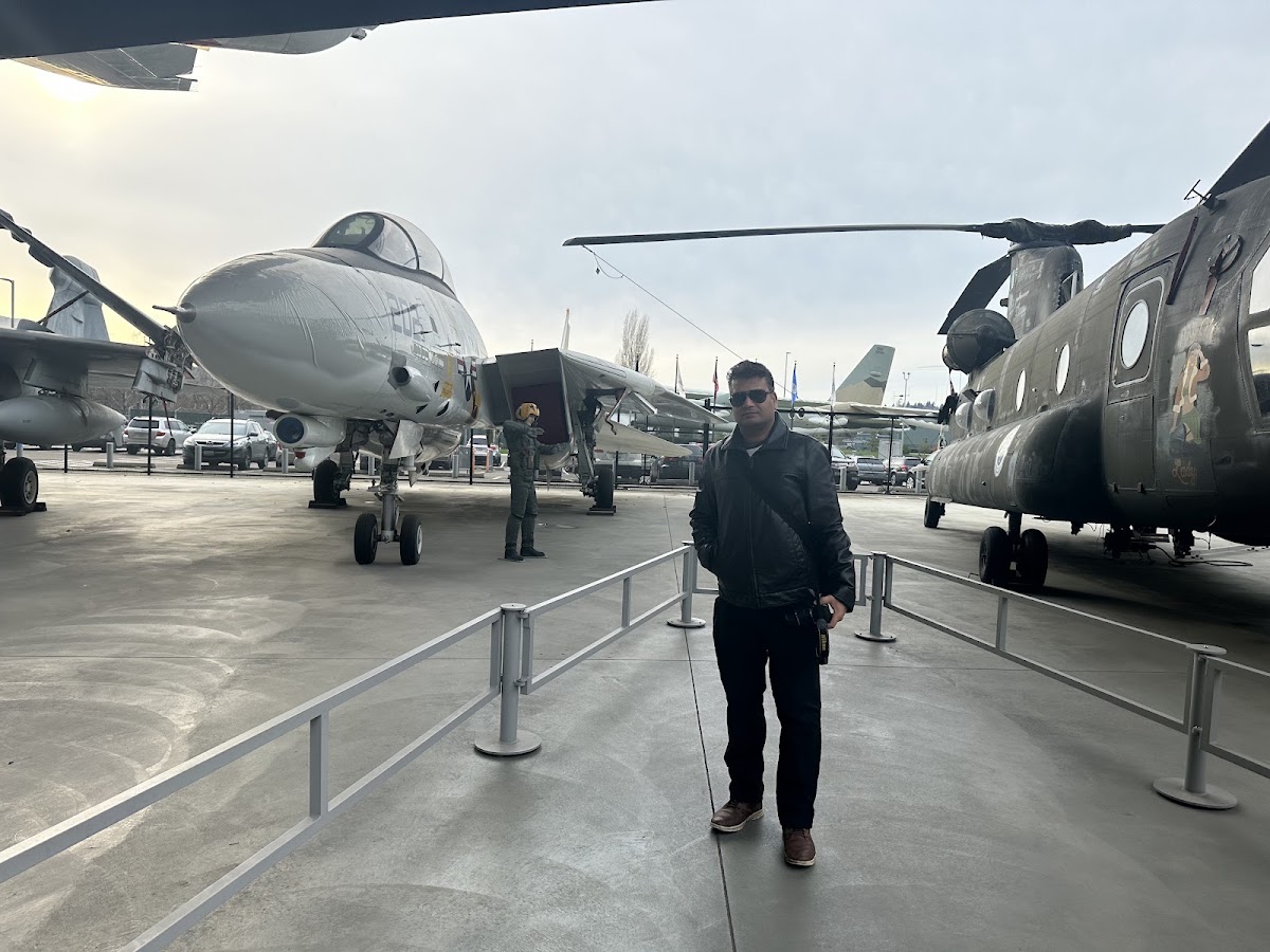 Raisbeck Aviation High School