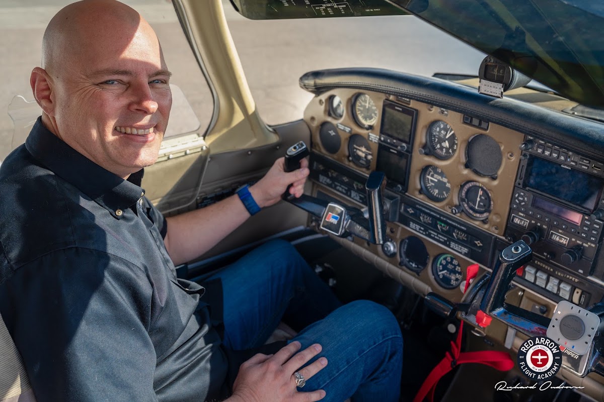 Red Arrow Flight Academy