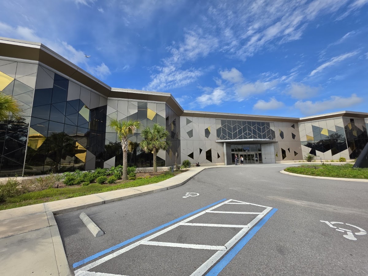 SIMCOM Aviation Training - Lake Nona