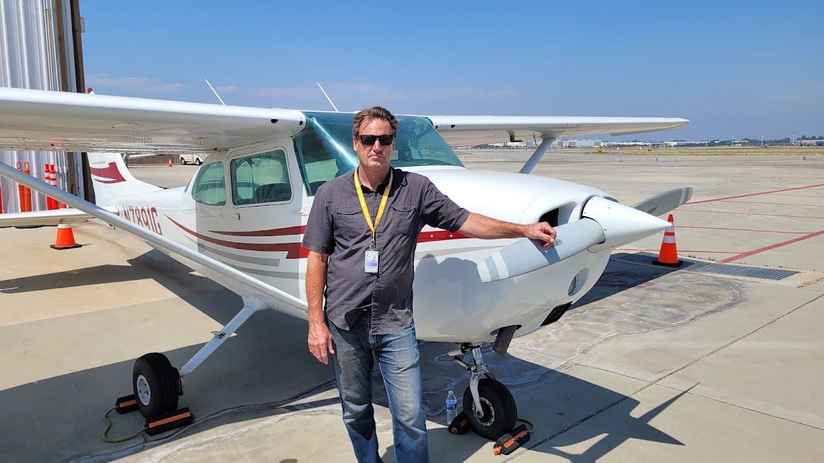 SkyLine Flight School