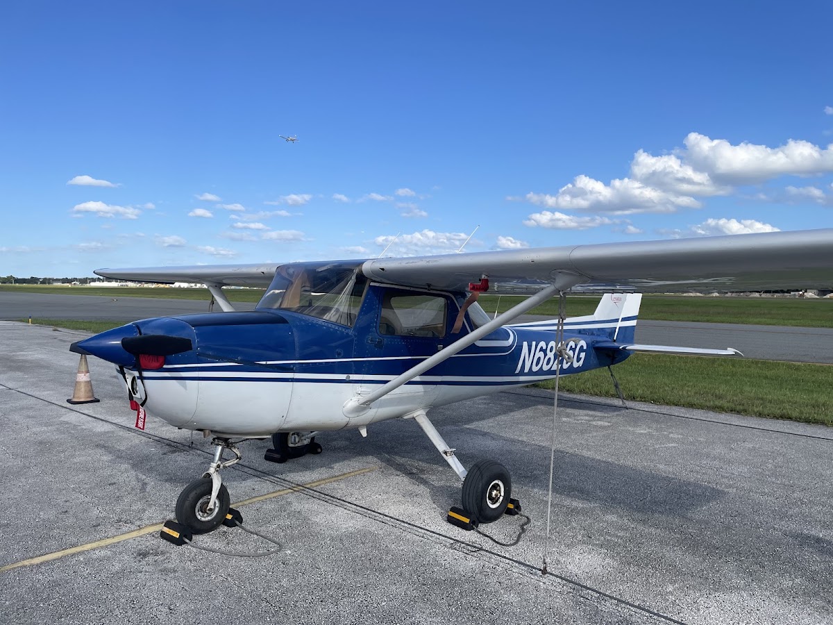 Star Academy flight school