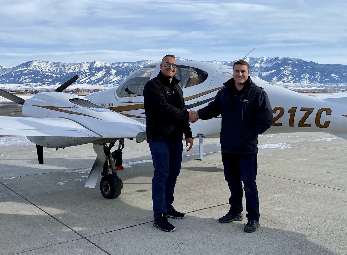Summit Aviation
