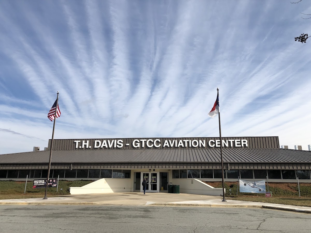 T.H. Davis Aviation Center (GTCC AV1)