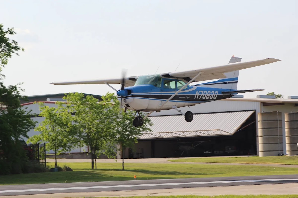 Texas Skies Flight School