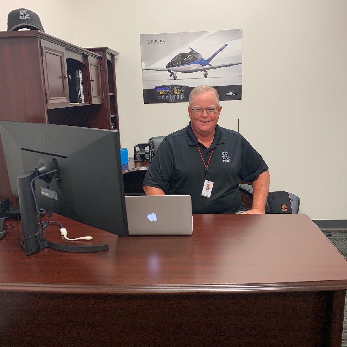 Tidal Aviation (KCXO) - Cirrus Training Center