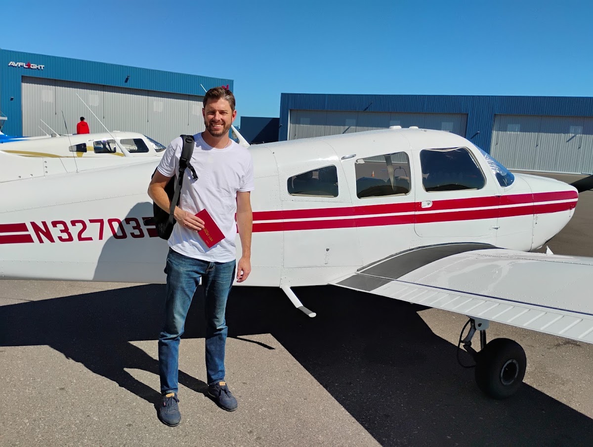 Venture West Flight School